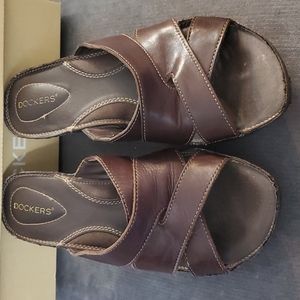 Women's Size 8 Dockers